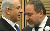 Netanyahu: Liberman Has Joined Leftists