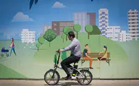 המלצת המשטרה: רישיון לרוכבי אופניים חשמליים 