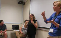 Unique Trip Gives the Deaf a Taste of Israel
