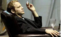 Acclaimed Actor: Innocent Arab Suffers for Jewish Outrage