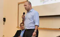 Bennett, Beit El Protestors Face Off At Meeting