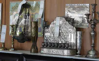 Watch: Jerusalem Auction House Sells Rare Jewish Items