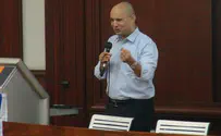 Bennett: Israel Advocacy Requires Strong Jewish Identity