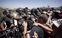 Report: Border Police Refuse Demolition Orders, Face Jail