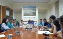 בנט: לא אקבל פגיעה על בסיס נטייה מינית
