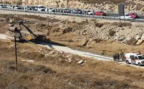 Givat Assaf Three Soldiers Injured in Car Terror Attack, 2 of Them Seriously