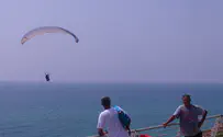 Watch: Children with Cancer Enjoy a Day of Parachuting