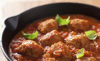 Thinkstock Sweet and Sour Meatballs