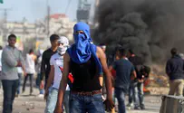 Bill: Two Years' Prison for Rock-Throwers - Teens Included
