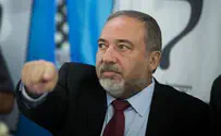 Liberman: Israelis should stop shopping at IKEA