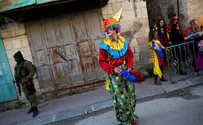 Amnesty appeals for jailed terrorist clown