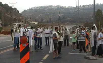 Day of Protests against Terrorism Begins in Prayer