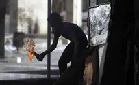 Arabs attack police in Jerusalem, one killed by Border Guards