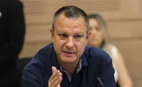 Zionist Union MK: We must stop crawling to Netanyahu