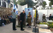 "זקיפות הקומה של גנדי הביאה את מותו"