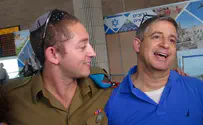 צילום: יוני קמפינסקי עלו לארץ בעקבות הבן הקצין