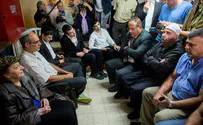 משפחת השוטר הדרוזי בניחום אבלים מרגש