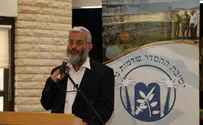 מלחמת הסכינים        