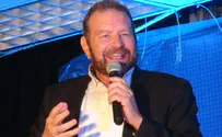 דודו פישר בכנס חב"ד: "הרבי מלטף אותי"