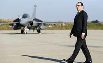 French continue pounding Raqqa