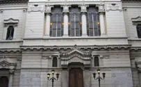 Italian pundit calls to ban Hebrew in synagogues