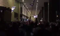Watch: Am Yisrael Chai outside of wedding