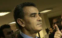 "לצאת בקמפיין נגד מכירת אדמות בישראל"