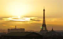 14 Jews lightly poisoned near Paris