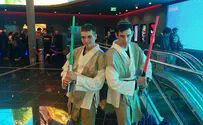Star Wars The Force Awakens takes Israel by Stormtroopers!