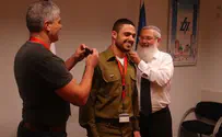 Hero officer exonerated, says soldiers are afraid to fire