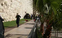 Abbas's Fatah lauds knife-murderer 'heroes' before blood is dry