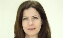 בשבע שאלות                          