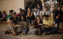 Conservative Judaism seeks to 'rebrand' as numbers plummet