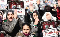 Town starved by Syrian regime won't get food till Monday