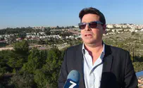 אקוניס לאיחוד האירופי: אל תטיפו לנו