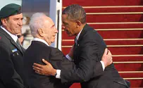 Obama calls Peres after heart attack, leaves him glowing