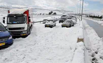 Police preparing to close routes 1 and 443 due to snow