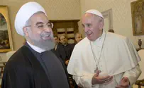 Rome covers nude statues for Rouhani