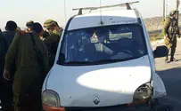 ניסיון דריסה במחסום מכבים