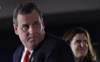 Two Republican candidates suspend presidential campaign