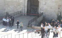 Two wounded in stabbing at Damascus Gate