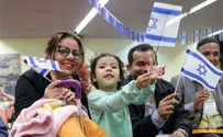 Brazilian olim exchange Carnival for Purim