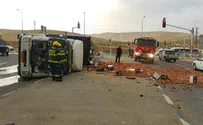 צילום: דוברות כבאות והצלה מחוז יו"ש "משאיות מעורבות בתאונות פי 3"