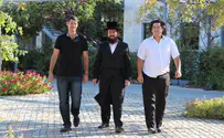 אהבת ישראל בתמונות                 