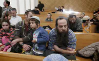 Приветствуем, но пока не верим. Скепсис жителей Амоны