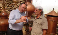פרק 32: בדרך לארבע הכוסות  