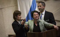 «Бой подушками» «Сионистского лагеря» против Зуаби. Видео
