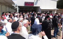 "איש של עשייה ושל תורה"