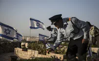 For the fallen: Flag-laying ceremony held ahead of Memorial Day