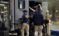 Would-be Florida synagogue bomber pleads not guilty